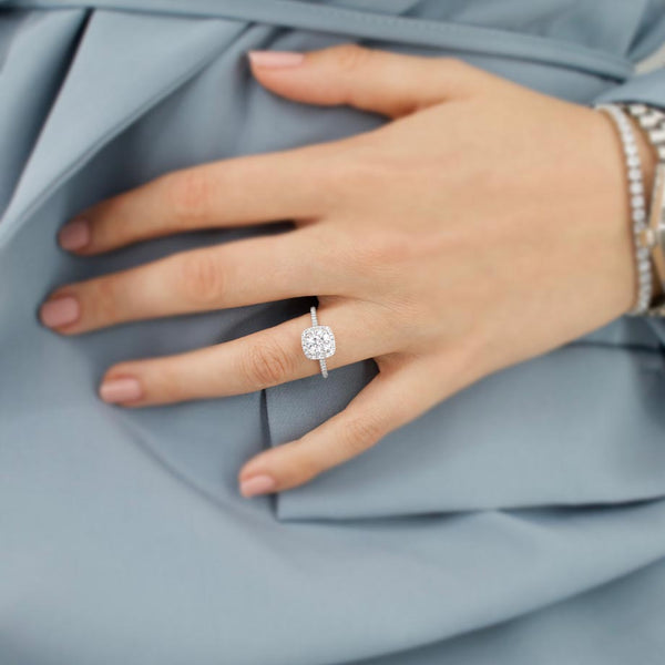 A moissanite or Diamond engagement ring?