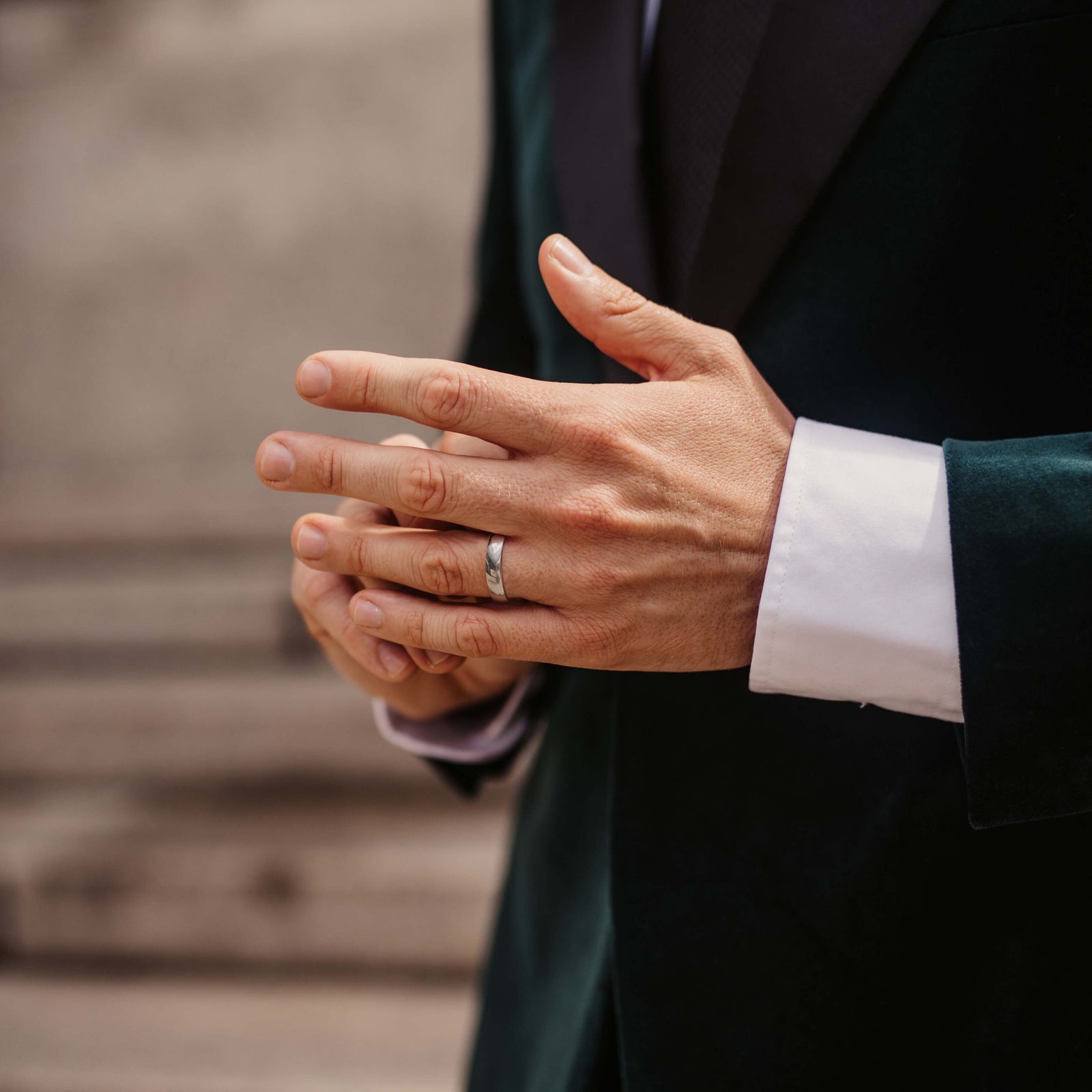 Wedding Finger For Men Which Hand Does Man Wear Wedding Ring Men Wear  Proper Hand For, image size:1600x1600