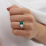 CELESTE - Toi Et Moi Chatham® Green Emerald & Lab Diamond Pear Cut Ring 950 Platinum