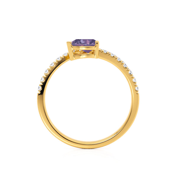 CELESTINE - Chatham® Pear Alexandrite Split Shank Ring 18k Yellow Gold