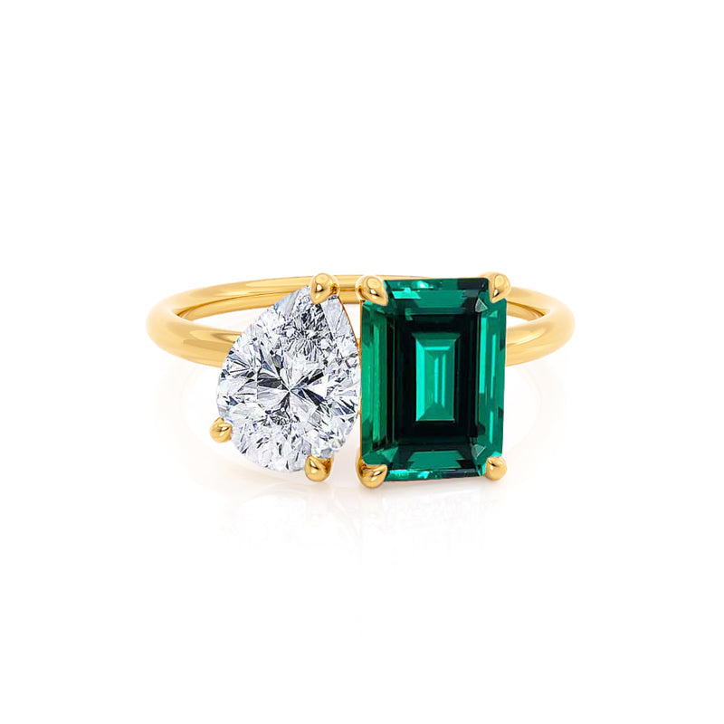 COMET - Toi Et Moi Chatham® Green Emerald & Lab Diamond Pear Cut Ring 18k Yellow Gold