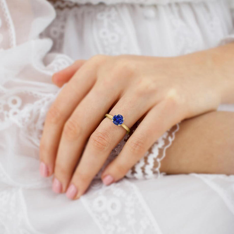 ELENA - Chatham® Round Blue Sapphire Solitaire Engagement Ring 18k Yellow Gold