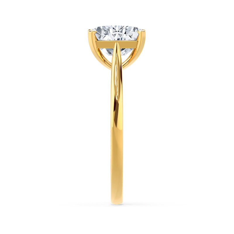 FLORENCE - Elongated Cushion Lab Diamond 18k Yellow Gold Solitaire