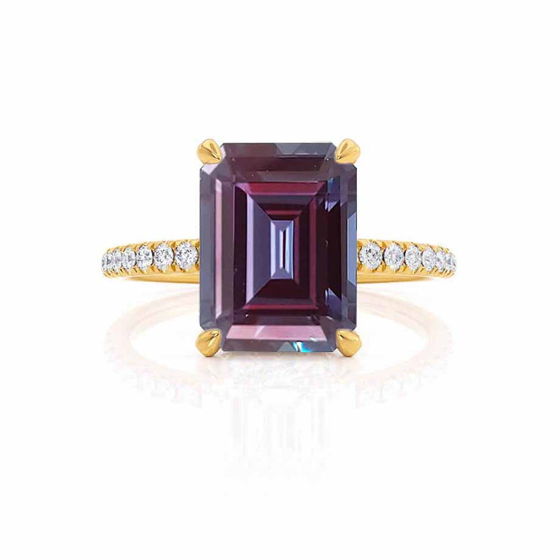 LIVELY - Chatham® Emerald Alexandrite & Diamond 18k Yellow Gold Petite Hidden Halo Pavé Shoulder Set Ring