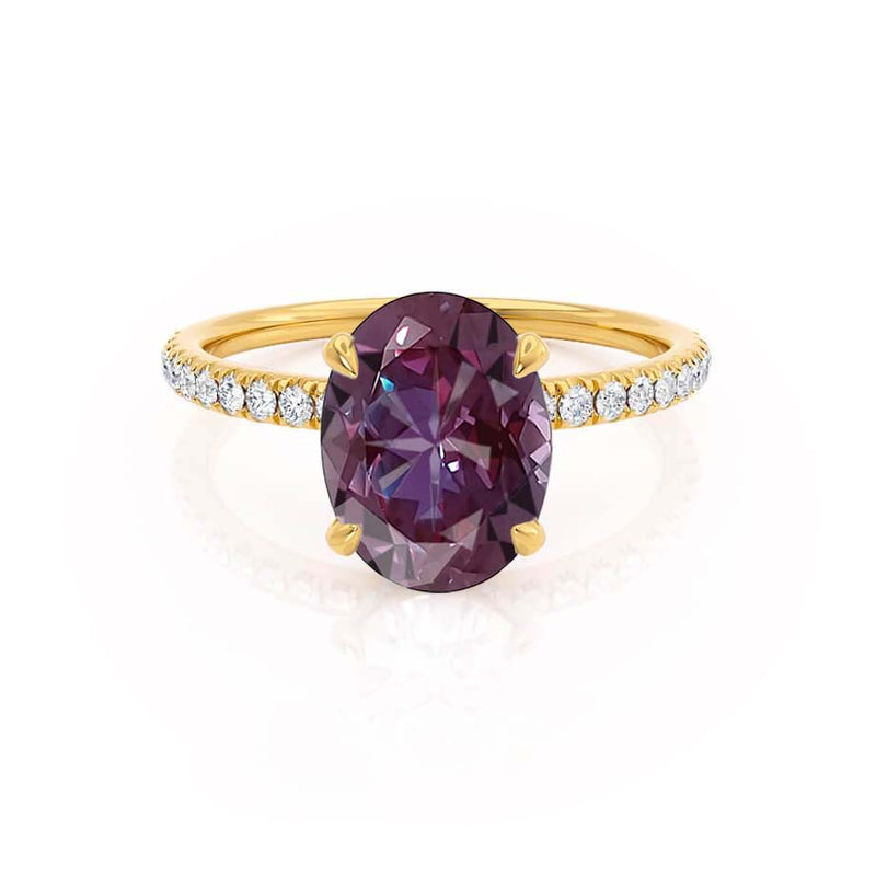 LIVELY - Chatham® Oval Alexandrite 18k Yellow Gold Petite Hidden Halo Pavé Shoulder Set Ring