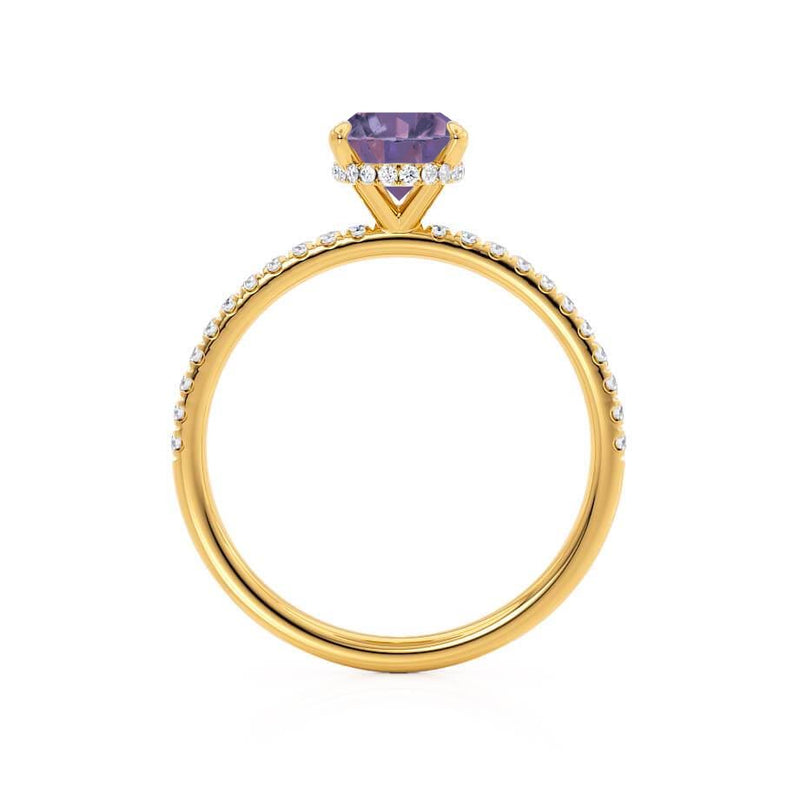 LIVELY - Chatham® Oval Alexandrite 18k Yellow Gold Petite Hidden Halo Pavé Shoulder Set Ring