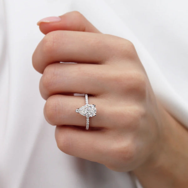 MACY - Pear Lab Diamond Platinum Petite Solitaire