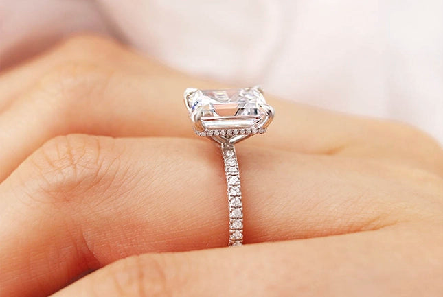 Natural Diamond Engagement Ring