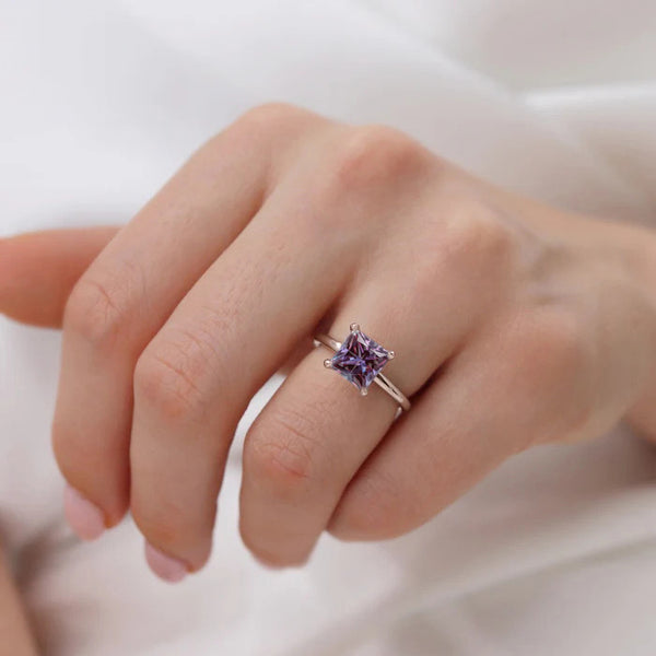 PARIS - Chatham® Princess Alexandrite & Diamond 18k Rose Gold Petite Hidden Halo