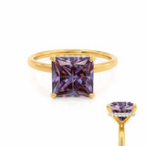 PARIS - Chatham® Princess Alexandrite & Diamond 18k Yellow Gold Petite Hidden Halo