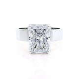 REGENT - Radiant Lab Diamond 18k White Gold Solitaire