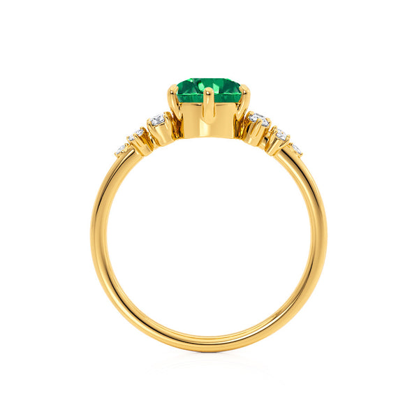 ALYA - Chatham® Round Emerald Starburst Cluster Shoulder Set Engagement Ring 18k Yellow Gold