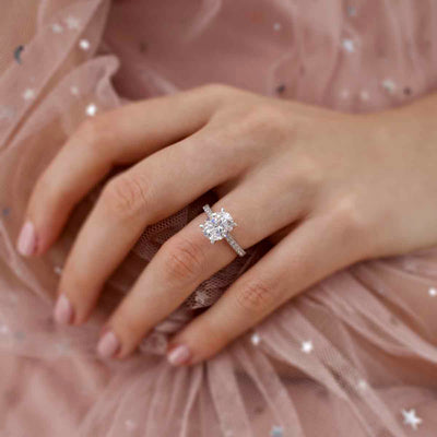 Engagement Party Essentials: Colored Diamond Engagement Rings for Engagement Parties